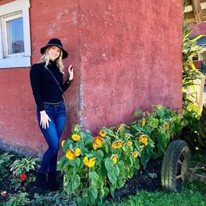Meet your Posher, Brynja